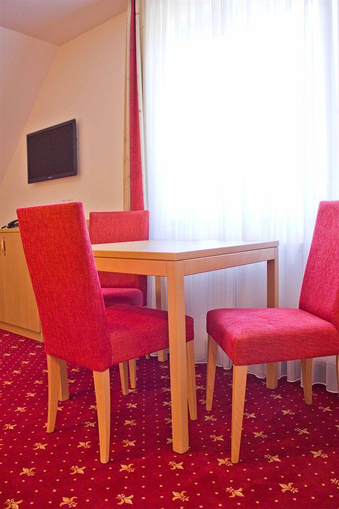 Waldhotel Forellenhof Baden-Baden Buitenkant foto