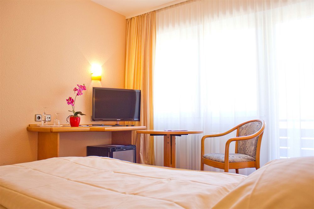 Waldhotel Forellenhof Baden-Baden Buitenkant foto