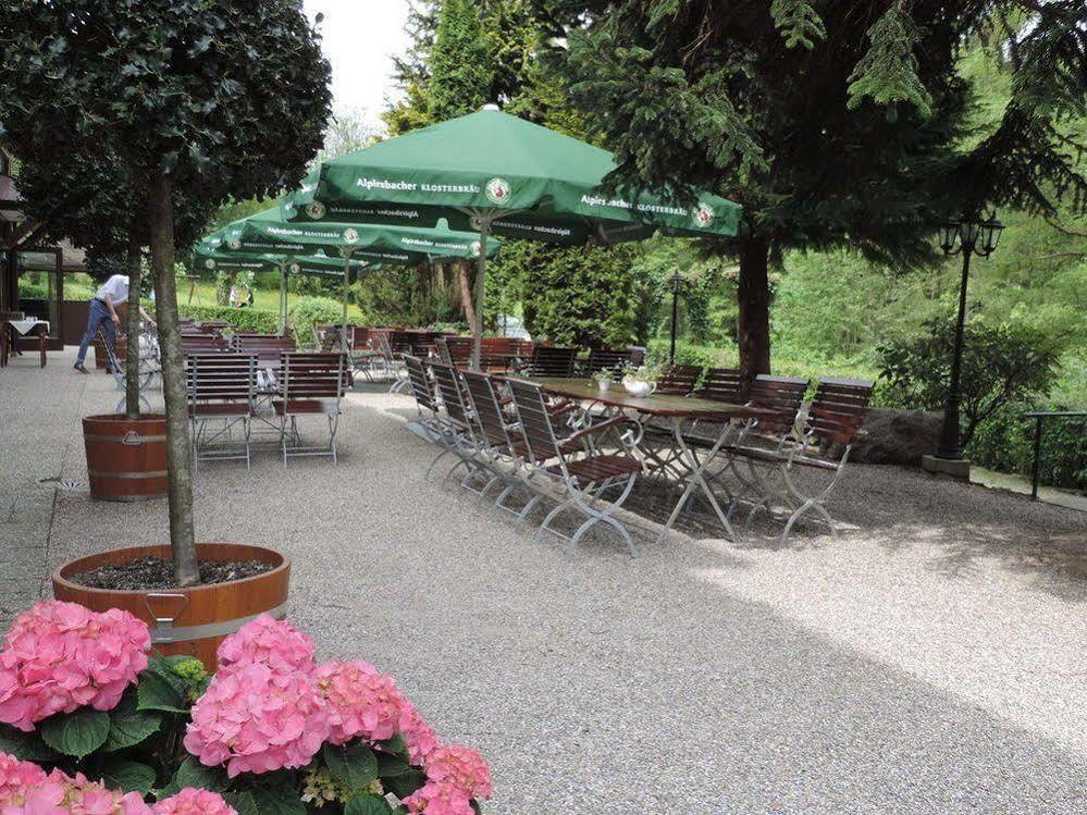 Waldhotel Forellenhof Baden-Baden Buitenkant foto