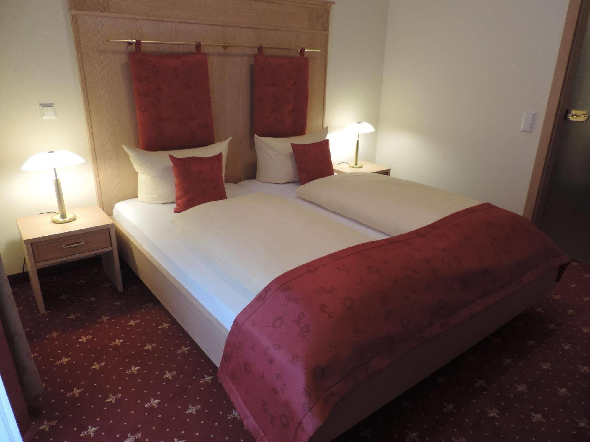Waldhotel Forellenhof Baden-Baden Buitenkant foto