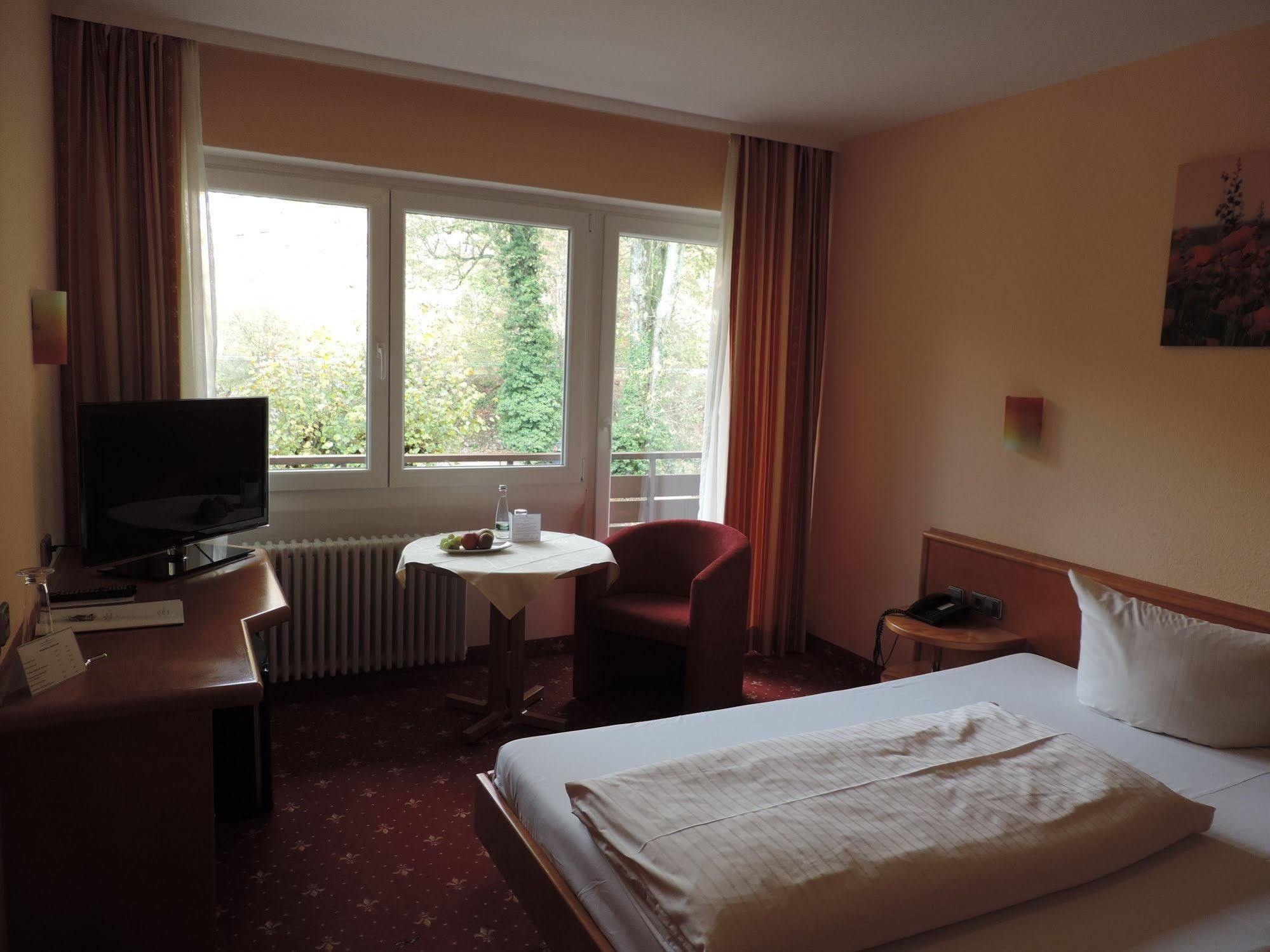 Waldhotel Forellenhof Baden-Baden Buitenkant foto