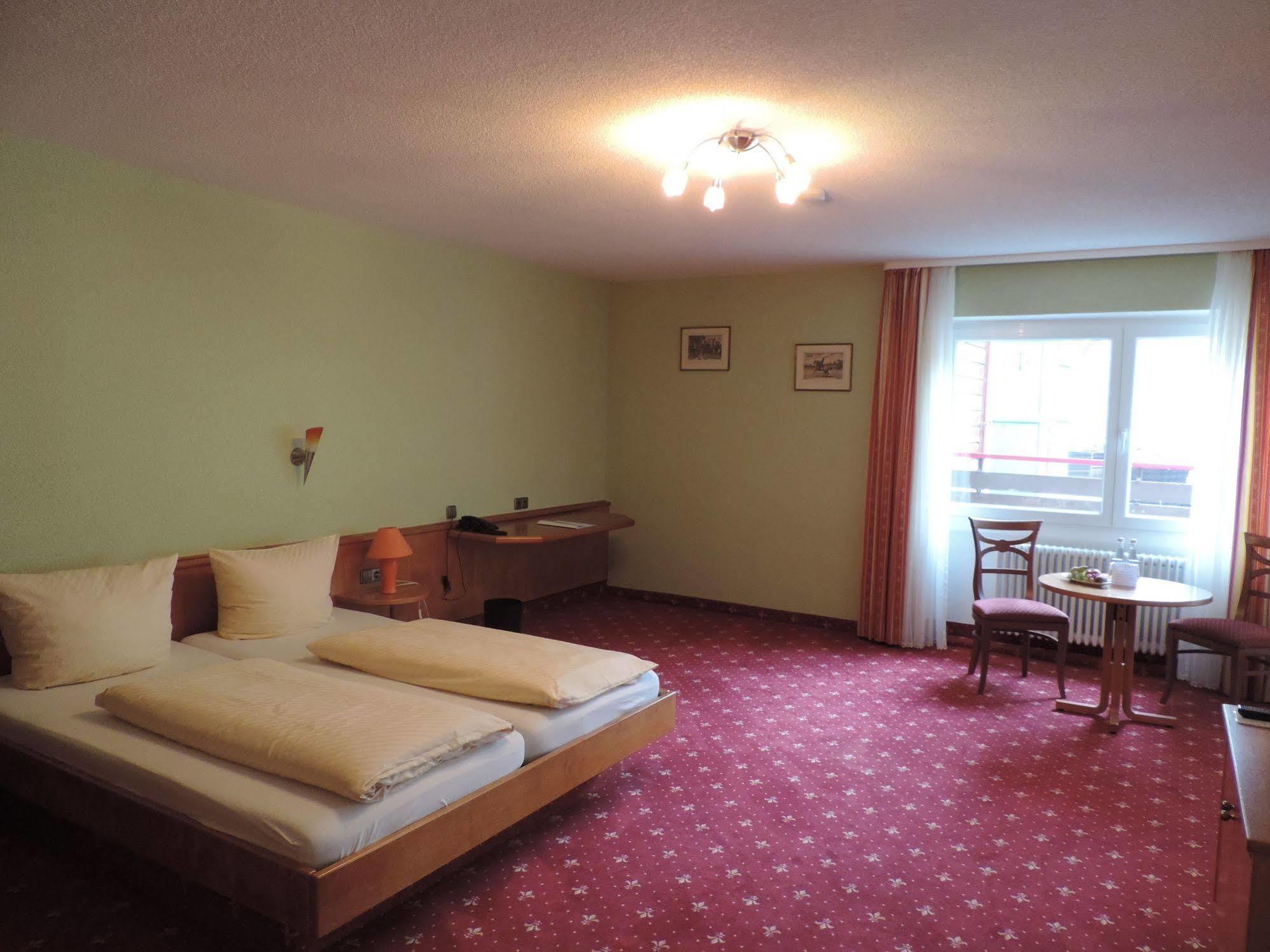 Waldhotel Forellenhof Baden-Baden Buitenkant foto