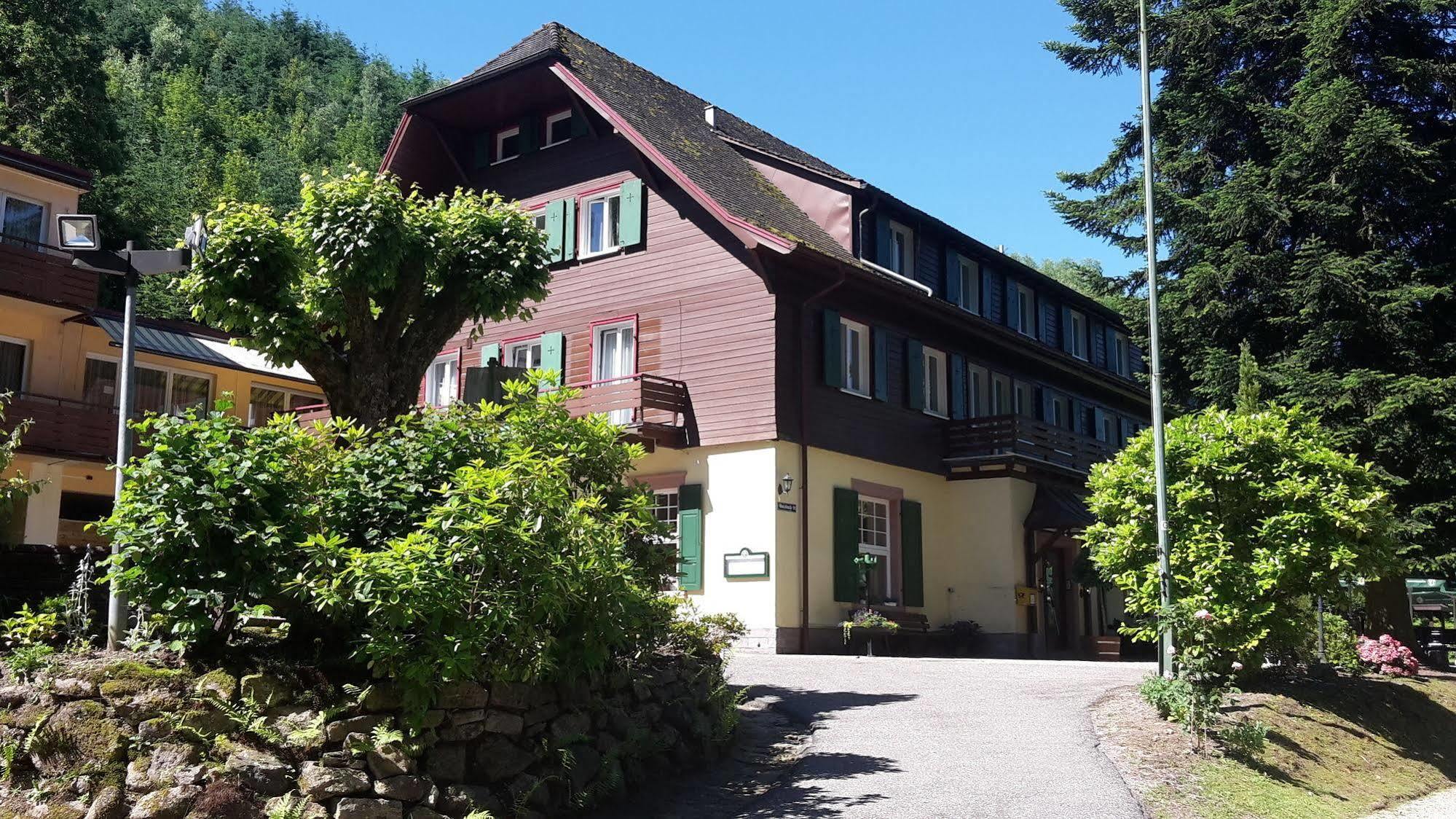 Waldhotel Forellenhof Baden-Baden Buitenkant foto